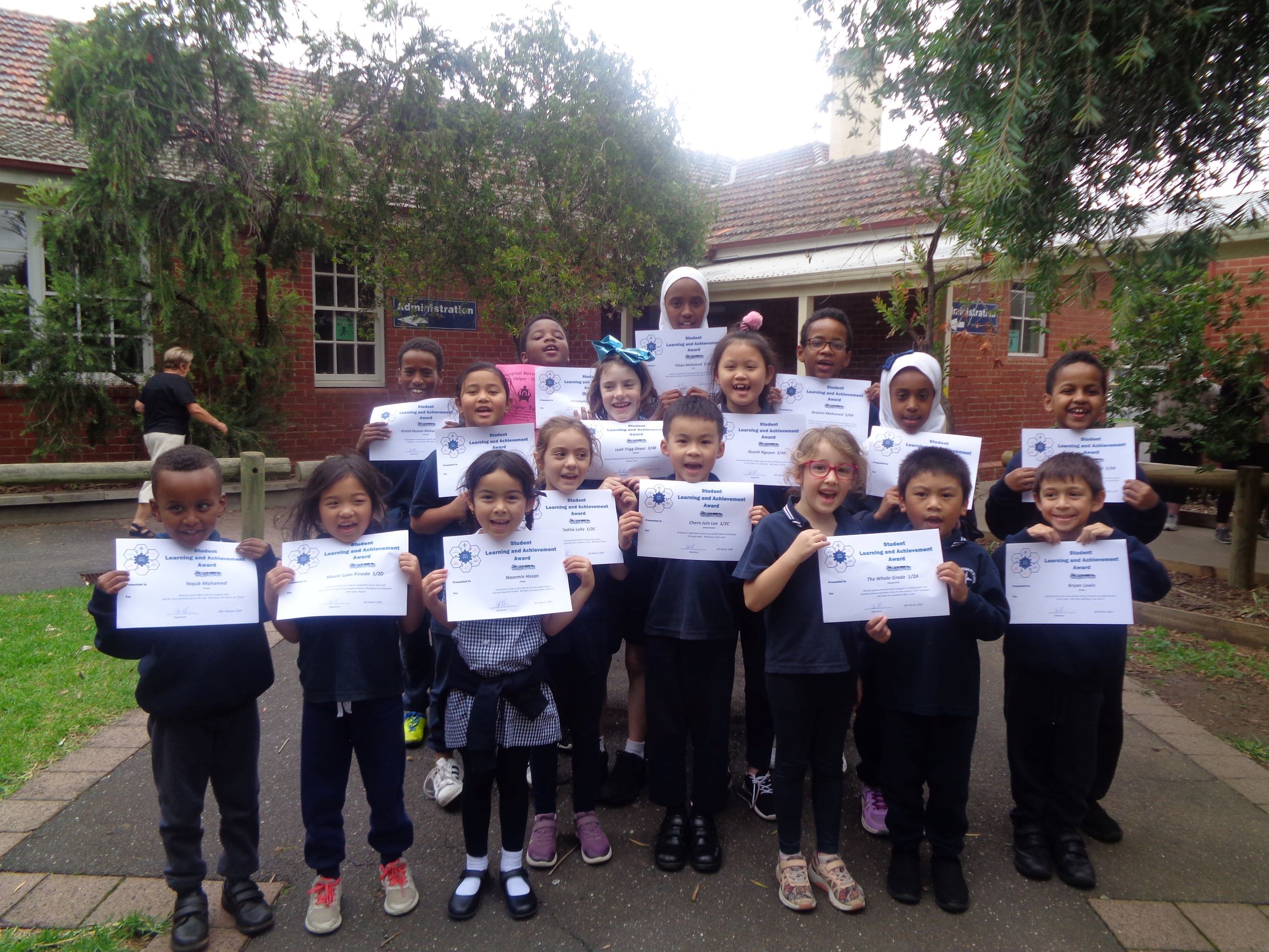 /uploaded_files/media/gallery/1584692193Stud L&A awards 6.3.JPG